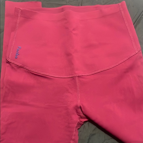 Body Sculpt Pocket Leggings  high compression full length(Baked Apple ) - Picture 5 of 11